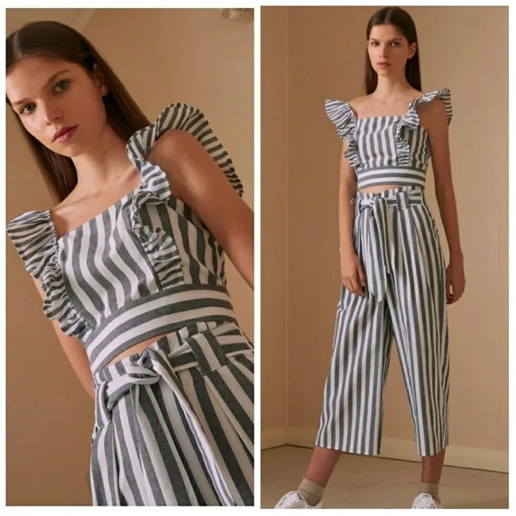 THE Fifth Label Stripe Crop Top - Picture 1 of 8
